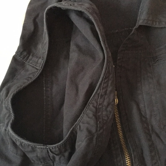 Montego Navy Blue Vest - Picture 3 of 8